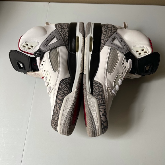 Jordan spizike white cement - Picture 5 of 7
